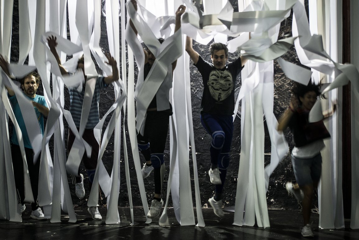 EL FUTURO DE LOS HIPOPÓTAMOS