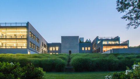 Fundación Teatro a Mil y The Watermill Center fortalecen alianza internacional para artistas chilenos